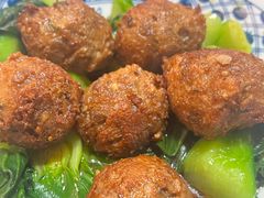 狮子头-八珍手工水饺·妈妈的爱(传芳巷店)