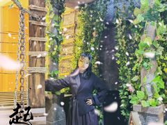 -暴风岛沉浸式体验馆(百联世纪店)