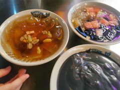 桂林清补凉-丹虾·文和友小龙虾品牌(内街店)
