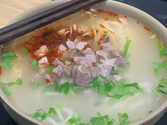 -亮亮拉面(师范路店)