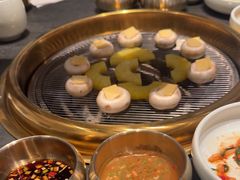 -韩白山·朝鲜族烤牛肉·酱蟹(长宁龙之梦店)