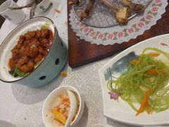 -新粤新疆菜清真餐厅(拱北店)