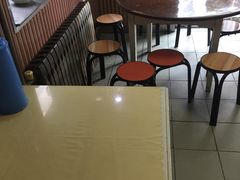 大堂-华春餐馆(鱼山路店)