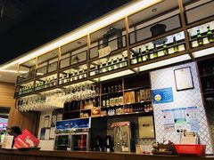 -胡须佬鸡煲四季火锅店(石厦西村直营店)
