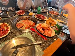 -阪尚皇·原切牛排·烤肉火锅自助(北京路店)