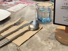 -必胜客(余姚五彩城店PH店)