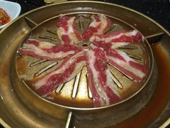 -猪啊牛呀羊啊铜盘烤肉(正大广场店)