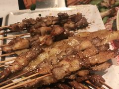 烤羔羊肉串-木屋烧烤(坂田天安云谷店)