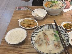 -鲜越鲜鱼粉(财富购物中心店)