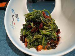 -乡村馕坑肉·烧烤·新疆菜·本地人更爱吃(阿勒泰首店)