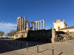 -埃武拉罗马神庙