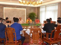 -曲江惠宾苑宾馆(大雁塔大唐不夜城店)