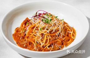 Country Beef Red Sauce Pasta