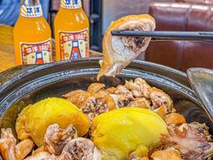 -东川炭炉鸡煲·榴莲瓦煲鸡(广州首店)