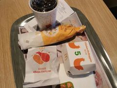 -麦当劳(南京路2店)