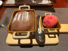 黑巧克力热熔岩方砖-杭州西子湖四季酒店-WL BISTRO西湖餐厅(灵隐路店)