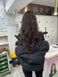 -镁连社·美联社