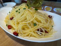 -严记小天府酸菜鱼(西四路店)