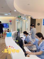 -唯儿诺儿童医院·儿科·眼科·口腔(海岸城店)