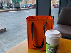 -星巴克臻选(九龙路万科广场店)