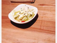 -先启半步颠小酒馆(白麓里店)