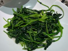 -滩外滩·本帮江浙菜(新天地店)