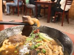 -尊品原汁牛肉面