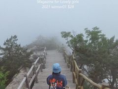 -罗田薄刀峰风景区