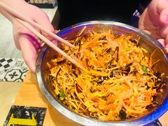 -喝丢一只鞋海鲜烧烤·海肠捞饭(东关街店)
