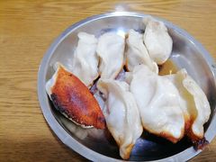 -黄阿姨锅贴大王(万航渡路店)