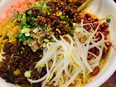 贵州肉燥拌面-贵凤凰贵州米粉(五道口店)