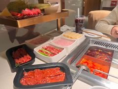 -海底捞火锅鲜切牛肉主题店(长寿路店)
