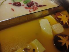 花胶鸡鸳鸯锅-湊湊火锅·茶憩(和平大悦城店)