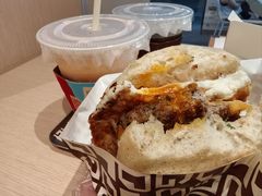 猪柳蛋麦芬-JPG canteen(广州乐峰广场店)