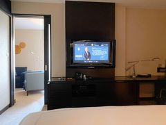 -青岛海尔洲际酒店