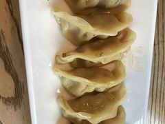 -上海美食(申贵路店)