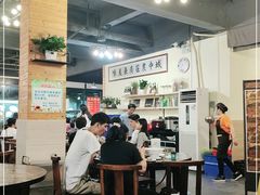 大堂-酱皇乳鸽(富威大厦B座店)