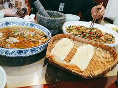 -六合居·明厨亮灶餐厅(成双大道店)