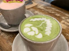 Rose&nbsp;tea&nbsp;latte-FLOVIE FLORIST CAFE