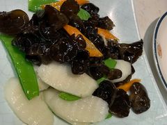 木耳炒山药-巧可爱活鱼鲜牛肉私房菜(财富中心店)