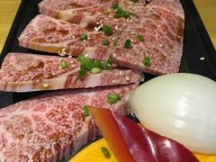 和牛冠军牛排-山川小町·极番烧肉(新地假日广场店)