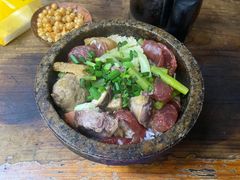 -港福楼石头锅煲仔饭
