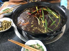 芋儿鸡-石灰市毛记烧鸡公(解放碑店)