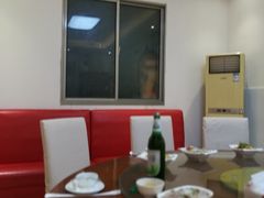 包厢-清真·玛丽亚新疆菜主题餐厅(浙江中路店)