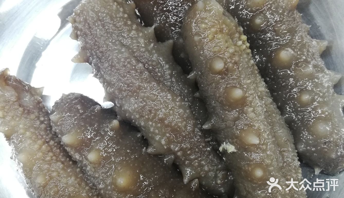 鱼头佛跳墙 鱼头是选用天目湖大鲢鱼 头大