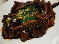 响油鳝丝-蝶园·装修中(BFC外滩金融中心店)