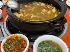 -菌之家·专业纯野生菌火锅·特色炒菌