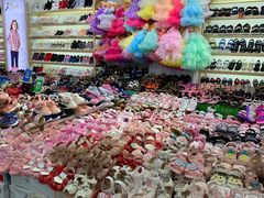 -广州壹马服装广场