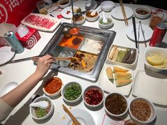 -海底捞火锅(威高广场店)