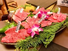 松阪牛肉拼盘-松阪牛焼肉M(法善寺横丁店)